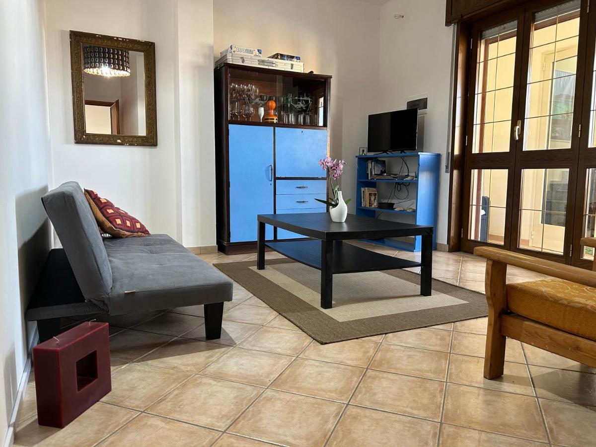 Salento Casa Vacanza Il Focolare Torchiarolo Ngoại thất bức ảnh